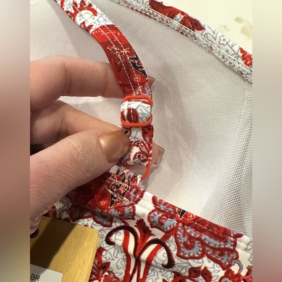 NWT NIPTUCK SWIM red bandana style size 4
Niptuck One Piece Swim - Picture 2 of 10